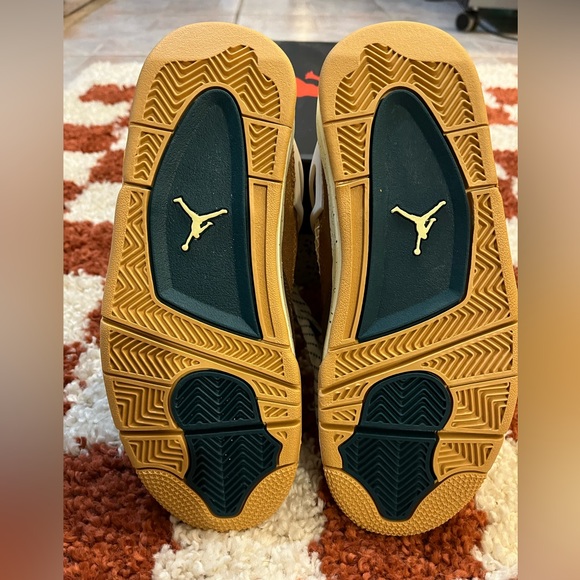 NWT Jordan Retro 4 GS Cacao Wow - Picture 4 of 4